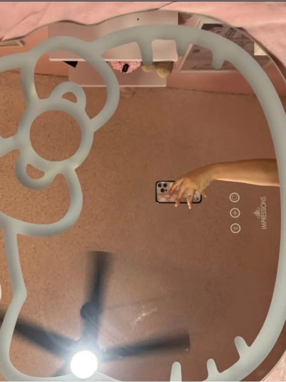 Impressions Hello Kitty LED Mirror - White Accent